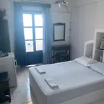 Vrahos - *