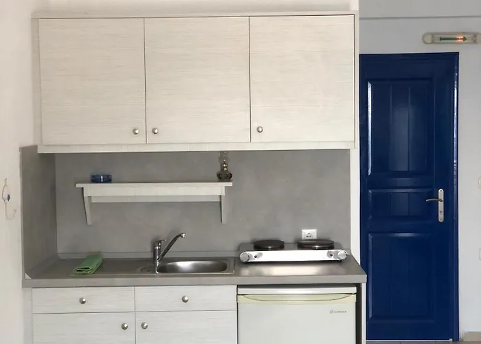 Апартаменты Vrahos - Alopronia